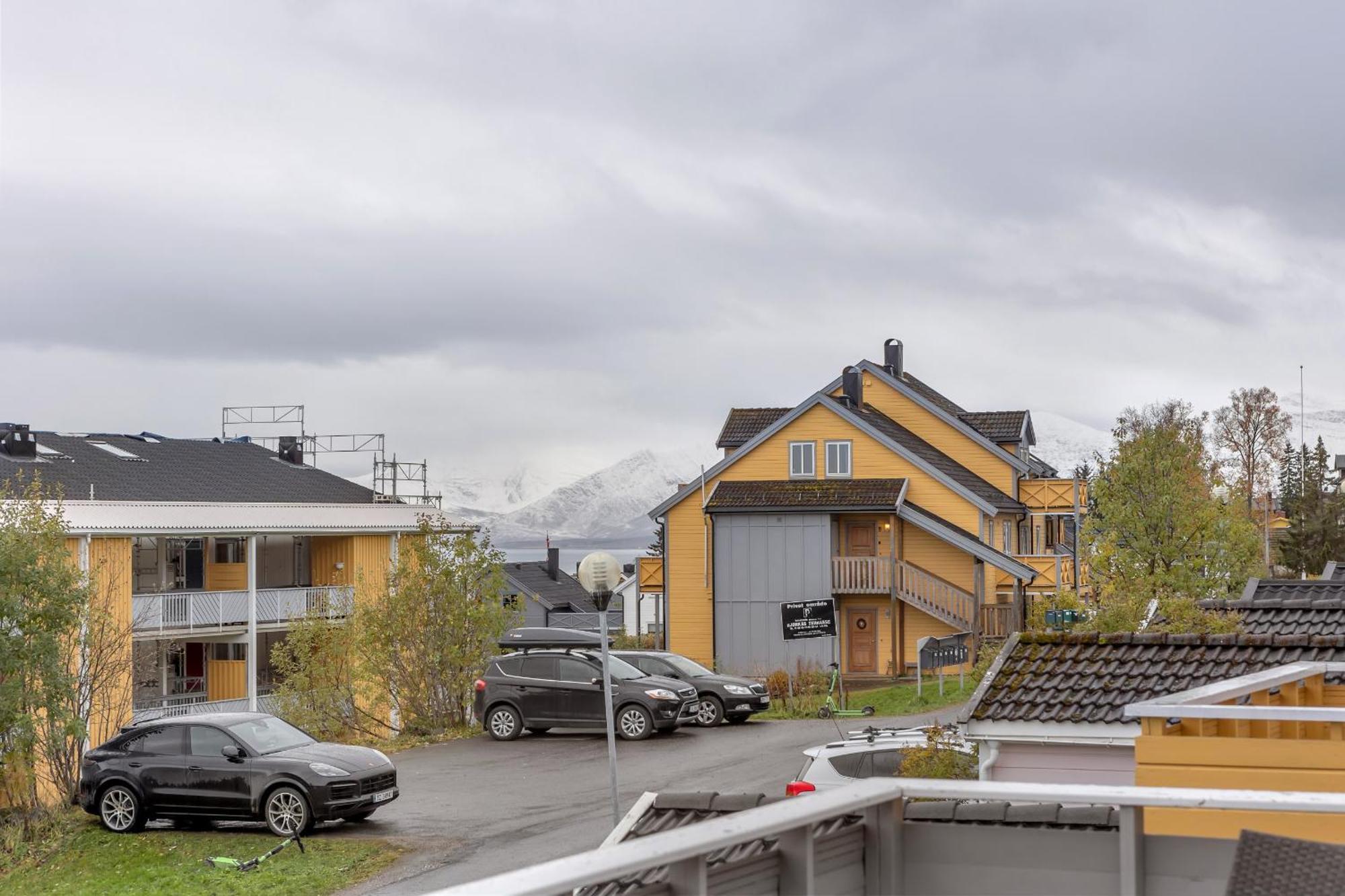 Feriehus Townhouse With A View - Terrace Tromsø